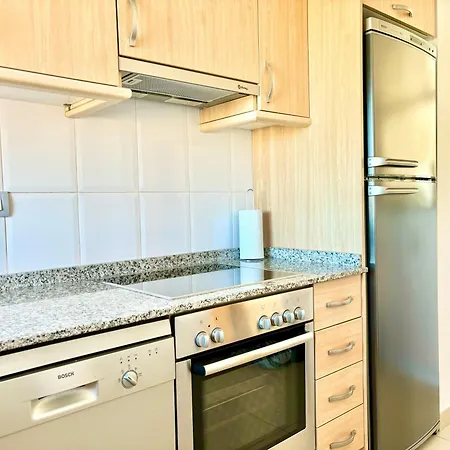 Hoteltype Penthouse 2 Beds, Parking, Wifi & Pool Stunning Views Apartment *