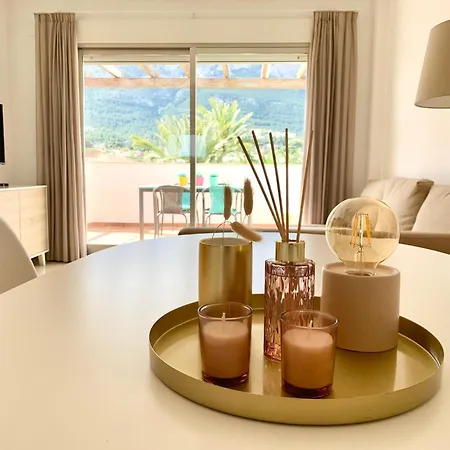 Apartment Hoteltype Penthouse 2 Beds, Parking, Wifi & Pool Stunning Views Denia
