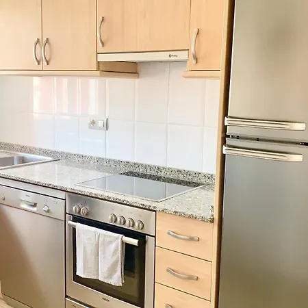 Hoteltype Penthouse 2 Beds, Parking, Wifi & Pool Stunning Views Apartment