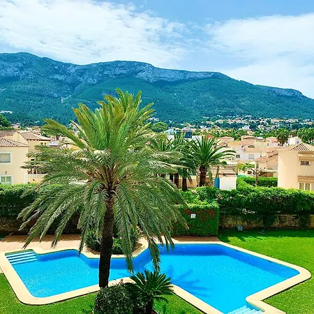 Hoteltype Penthouse 2 Beds, Parking, Wifi & Pool Stunning Views * Denia