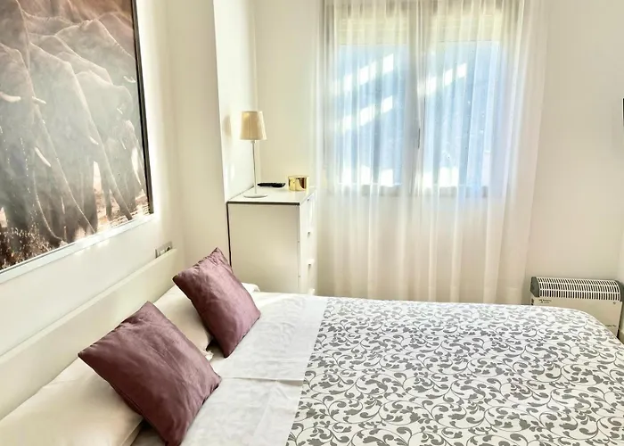 아파트 Hoteltype Penthouse 2 Beds, Parking, Wifi & Pool Stunning Views