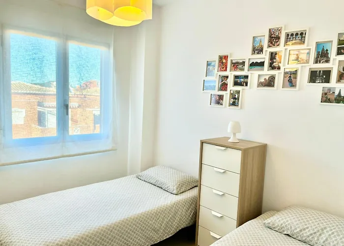 아파트 Hoteltype Penthouse 2 Beds, Parking, Wifi & Pool Stunning Views *