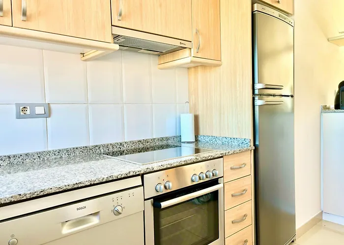 Hoteltype Penthouse 2 Beds, Parking, Wifi & Pool Stunning Views 아파트 *