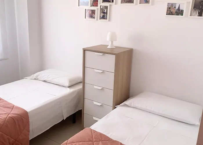 Hoteltype Penthouse 2 Beds, Parking, Wifi & Pool Stunning Views 데니아